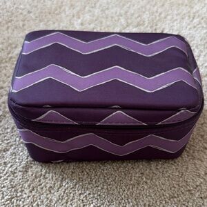 Thirty-One Purple Chevron Jewelry Organizer